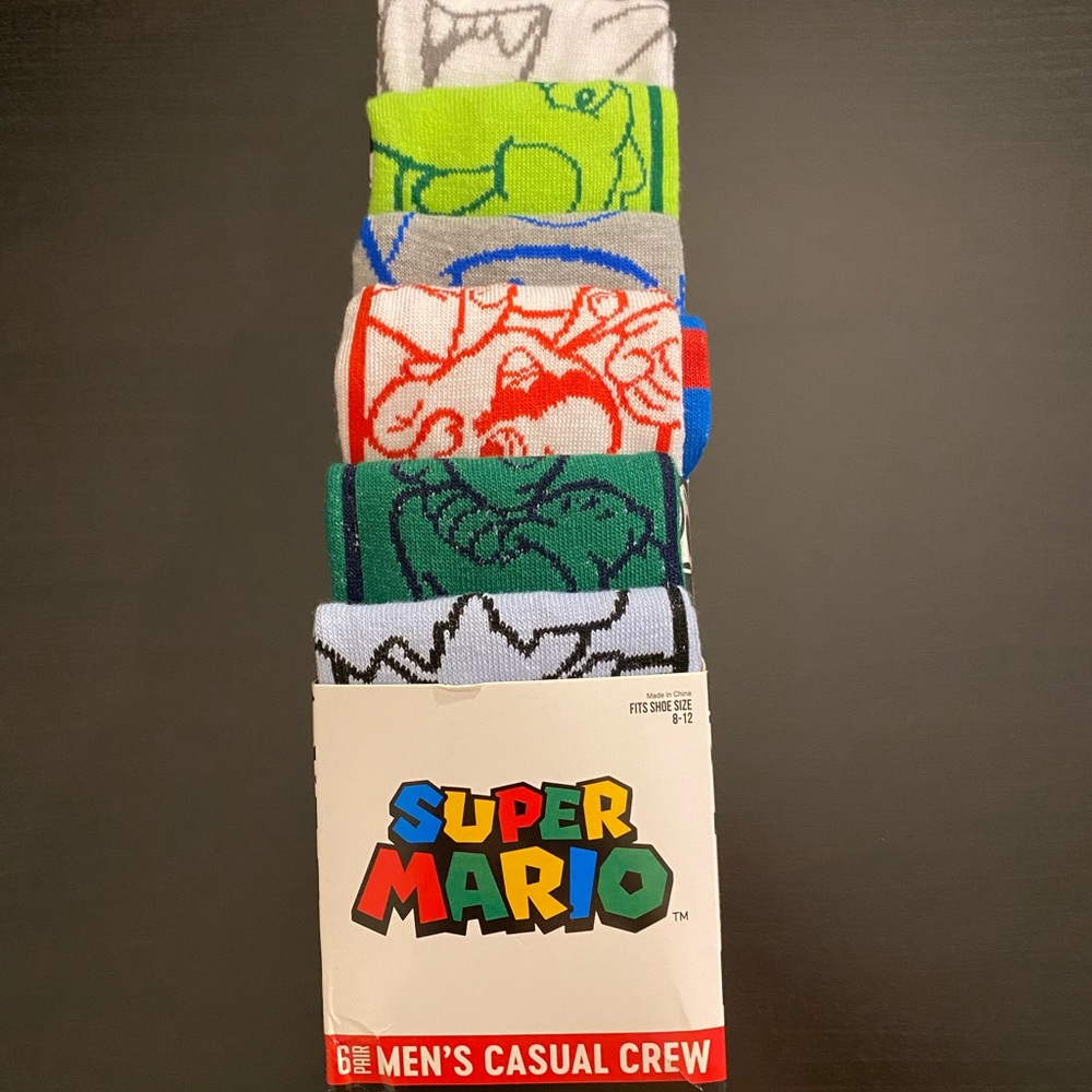 Super Mario Bros Crew Socks